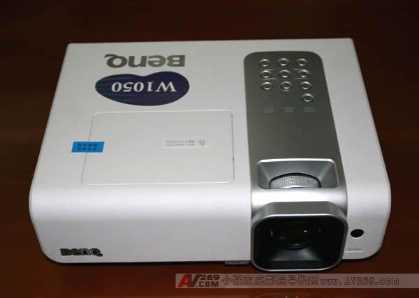 ����W1050ͶӰ�C