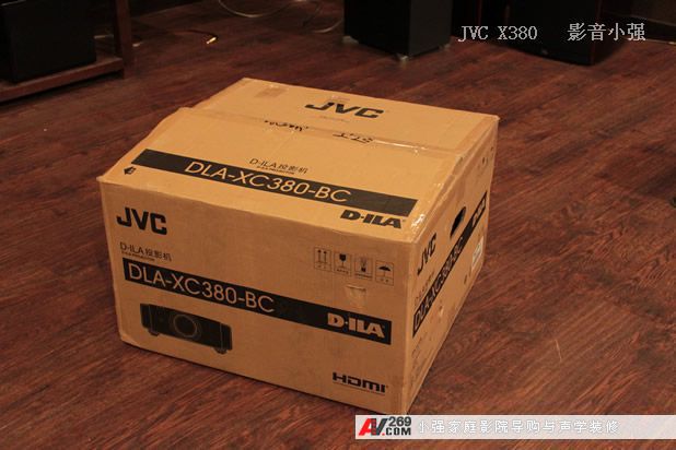 JVC����3DͶӰ�C(j��)XC380���յ�؛ �C(j��)���f��