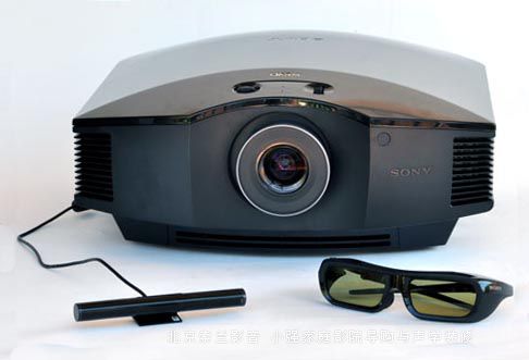索尼3D高清家庭影院投影機HW30ES真實評測