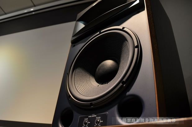 JBL�ж�����