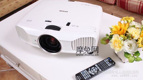 ������TW7200ͶӰ�C(j��)