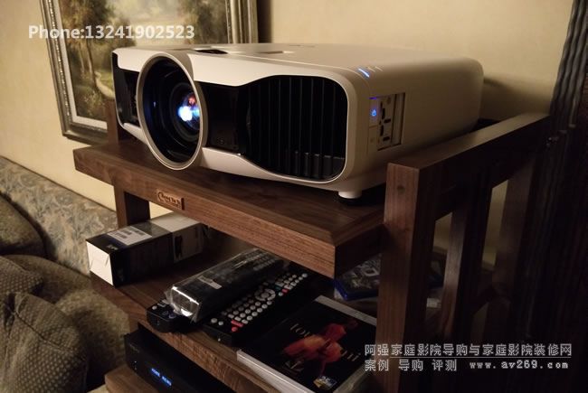 ������TW8200ͶӰ�C���O(sh��)�����