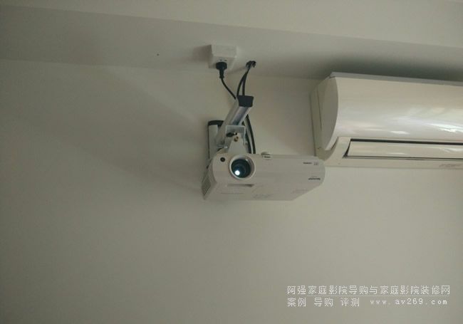 �fԪ��ԃr��3D����ͶӰ�C