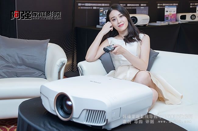 EPSON TW8400 ��(��i)����4K 3DͶӰ�C(j��)��B