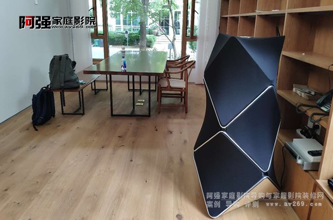 B&O Beoleb90��Ş���䑪(y��ng)�ð��� �_��DƬ