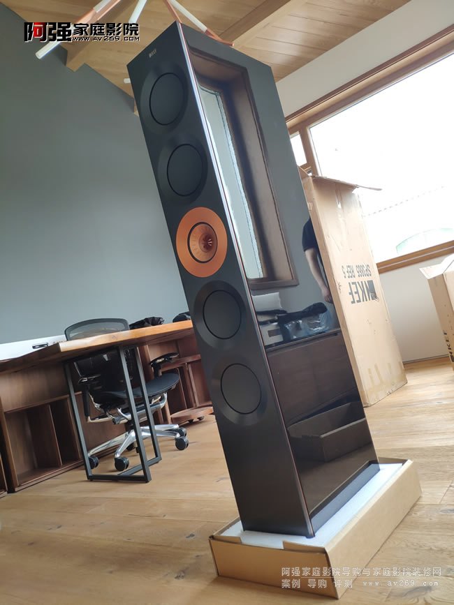 KEF Reference5�_��