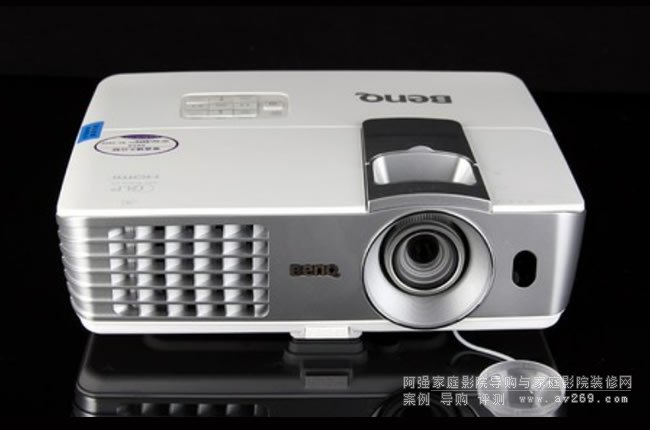 ����W1070ͶӰ�C(j��)�u(p��ng)�y(c��) 3D����ͶӰ�C(j��)���T��Ʒ֮�x
