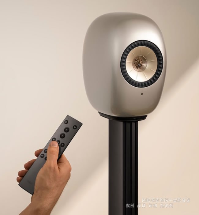 KEF-LS-Luxe-無線-揚(yáng)聲器-鈦金屬站立遙控器